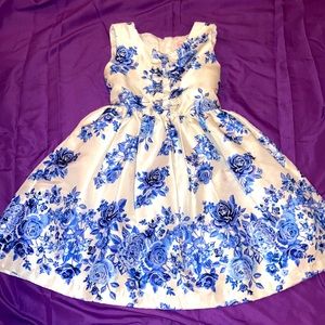 Beautiful great condition floral dress!